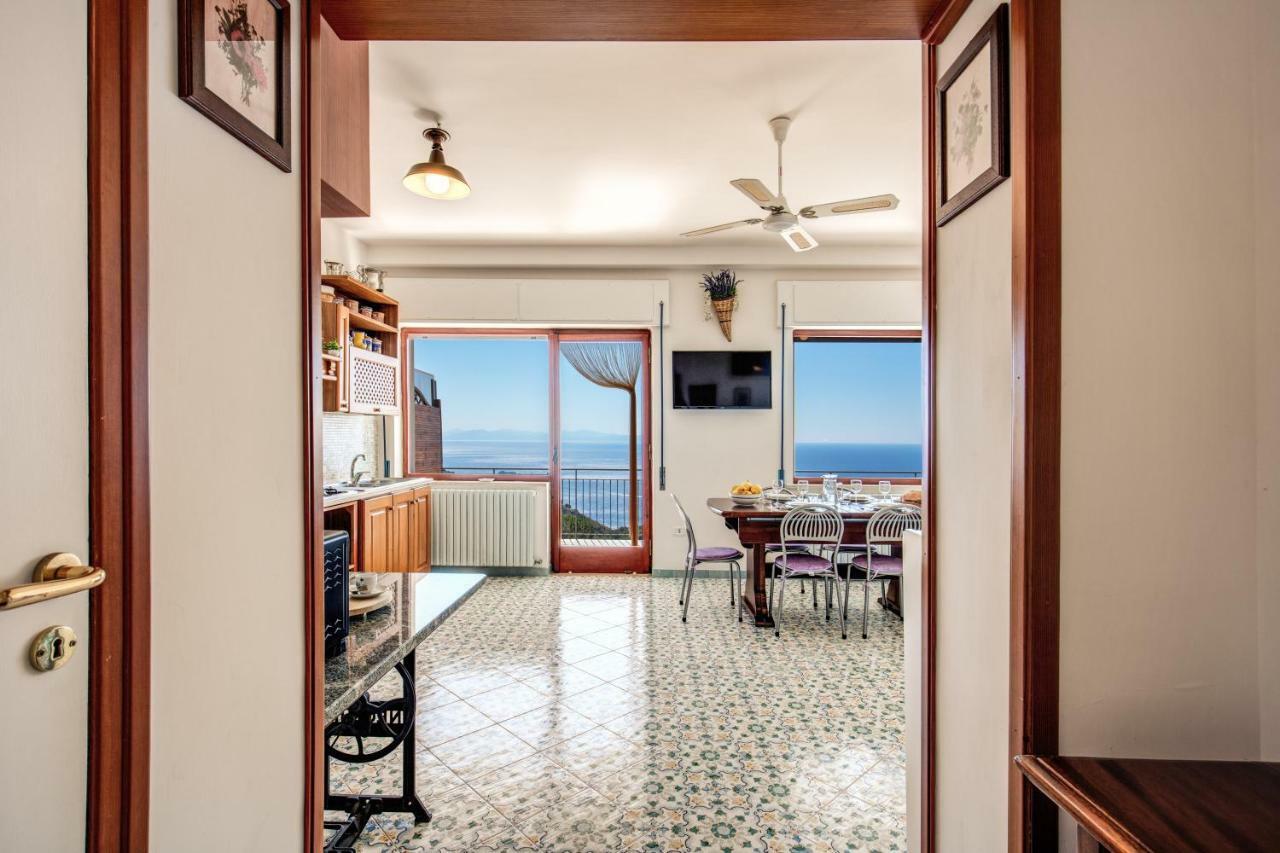 Geca'S House - Panoramic Sea View Studio Масса-Лубренсе Экстерьер фото